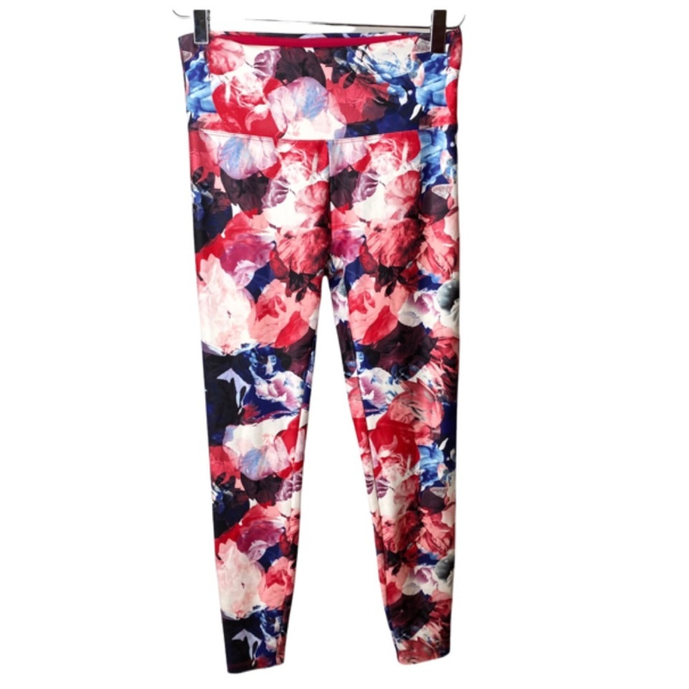 Bally Total Fitness Pink Red Floral 7/8 Compression Leggings Small